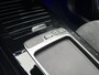 Mercedes-Benz A-klasse 180 Star Edition AMG Line | Night | Panoramadak | Sfeerverlichting | 19" Multispaaks | Parkeercamera | Stoelverwarming |
