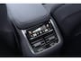 Volvo XC90 T8 Plug-in hybrid Ultra Dark | ACC | Luchtvering | Panoramadak | Trekhaak | Bowers&Wilkins | 360° Camera | Massage