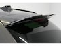 BMW 3-Serie Touring 320e xDrive M Sport / M340i Diffuser / Black Diamond M Grille / M340i M Sport bumper pakket / Schuif-/kanteldak / Elektr. verstelbare voorstoelen (links met memory) / Stoelverwarming / Apple Carplay - Android Auto / Achteruitrijcamera / Ambienteverlichting / 19'' LMV / Shadow Line / Full LED / Adaptive Cruise Control