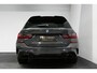 BMW 3-Serie Touring 320e xDrive M Sport / M340i Diffuser / Black Diamond M Grille / M340i M Sport bumper pakket / Schuif-/kanteldak / Elektr. verstelbare voorstoelen (links met memory) / Stoelverwarming / Apple Carplay - Android Auto / Achteruitrijcamera / Ambienteverlichting / 19'' LMV / Shadow Line / Full LED / Adaptive Cruise Control