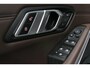 BMW 3-Serie Touring 320e xDrive M Sport / M340i Diffuser / Black Diamond M Grille / M340i M Sport bumper pakket / Schuif-/kanteldak / Elektr. verstelbare voorstoelen (links met memory) / Stoelverwarming / Apple Carplay - Android Auto / Achteruitrijcamera / Ambienteverlichting / 19'' LMV / Shadow Line / Full LED / Adaptive Cruise Control
