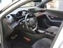 Peugeot e-2008 SUV EV GT Pack 50 kWh | SoH 96% | Adaptieve Cruise Control | Achteruitrijcamera | Dodehoekwaarschuwing | Apple Carplay/Android Auto