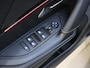 Peugeot e-2008 SUV EV GT Pack 50 kWh | Navigatie | Adaptieve Cruise Control | Achteruitrijcamera | Dodehoekwaarschuwing | Apple Carplay/Android Auto