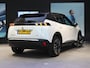 Peugeot e-2008 SUV EV GT Pack 50 kWh | Navigatie | Adaptieve Cruise Control | Achteruitrijcamera | Dodehoekwaarschuwing | Apple Carplay/Android Auto