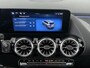 Mercedes-Benz B-klasse 180 Star Edition AMG | Panoramadak | Trekhaak | Multibeam LED | Memory | Winterpakket | Keyless |