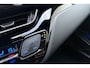Toyota C-HR / C-HR+ 2.0 Hybrid Bi-Tone 184pk | Navigatie | JBL | Camera | Stoelverwarming | Cruise Control | LED Verlichting | Keyless entry en Start | Alarm | Lichtmetalen velgen 18"