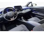 Toyota C-HR / C-HR+ 2.0 Hybrid Bi-Tone 184pk | Navigatie | JBL | Camera | Stoelverwarming | Cruise Control | LED Verlichting | Keyless entry en Start | Alarm | Lichtmetalen velgen 18"