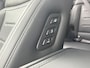 Hyundai Santa Fe 1.6 T-GDI PHEV Black Line 4WD 7p. | Apple Carplay/ Android Auto | Trekhaak | Elektrische achterklep | Stoel/stuurverwarming | Draadloos opladen | Adaptief Cruise Control | Elektrische verstelbare stoelen | Head-up display |