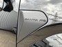 Hyundai Santa Fe 1.6 T-GDI PHEV Black Line 4WD 7p. | DEMO VOORDEEL | Apple Carplay/ Android Auto | Trekhaak | Elektrische achterklep | Stoelverwarming/Verkoeling | Stuurverwarming | Draadloos opladen | Adaptief Cruise Control | Elektrische verstelbare stoelen | Head-up display |