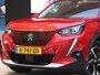 Peugeot e-2008 SUV EV Allure Pack 50 kWh | SOH 91,4% | Navigatie | Achteruitrijcamera | Climate Control | Apple Carplay/Android auto