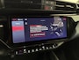 Alfa Romeo Junior Elettrica Automaat 156PK Adaptieve Cruise Control LMV 18 inch Full Led Matrix Parkeer sensoren Navigatie Apple Carplay / Android auto  Climate Control