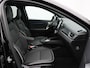 Mitsubishi Grandis 1.8 HEV Instyle | Panoramadak | Stoel, Stuur en voorruitverwarming | Lederen bekleding | Elektrische achterklep | Ronomzicht camera | Elektrisch verstelbarre best. stoel |