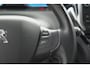 Peugeot 2008 PureTech 110 Allure | UNIEKE KLEUR! | Trekhaak | Camera | Apple Carplay | Parkeersensoren