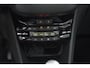 Peugeot 2008 PureTech 110 Allure | UNIEKE KLEUR! | Trekhaak | Camera | Apple Carplay | Parkeersensoren