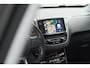 Peugeot 2008 PureTech 110 Allure | UNIEKE KLEUR! | Trekhaak | Camera | Apple Carplay | Parkeersensoren