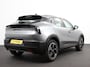 Alfa Romeo Junior Elettrica Automaat 156PK Adaptieve Cruise Control LMV 18 inch Full Led Matrix Parkeer sensoren Navigatie Apple Carplay / Android auto  Climate Control