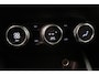 Dacia Duster 1.3 TCe Tech Road | Camera | Navigatie | Climate control | AppleCarplay AndroidAuto | Cruise control |