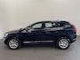 Volvo XC60 2.0 T5 FWD Polar+ Automaat Panoramadak Trekhaak Navigatie Camera Parkeersensoren Cruise Control Stoelverwarming Elektrische achterklep Memory stoelen Climate Control Lichtmetalen velgen