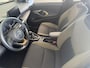 Toyota Yaris Cross 1.5 Hybrid Explore Parkeersensoren V+A | verwarmde stoelen | 17 inch | Keyless entry | Climate control