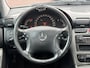 Mercedes-Benz C-klasse 180 Elegance hok op wielen maar rijd perfect