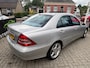 Mercedes-Benz C-klasse 180 Elegance hok op wielen maar rijd perfect