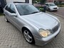 Mercedes-Benz C-klasse 180 Elegance hok op wielen maar rijd perfect