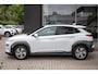 Hyundai Kona Electric EV Premium 64 kWh - Stoelventilatie | Achterbankverw. | Adpt. cruise