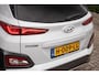Hyundai Kona Electric EV Premium 64 kWh - Stoelventilatie | Achterbankverw. | Adpt. cruise