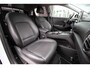 Hyundai Kona Electric EV Premium 64 kWh - Stoelventilatie | Achterbankverw. | Adpt. cruise