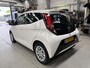 Toyota Aygo 1.0 VVT-i 72pk 5D x-play | Apple carplay / Android auto | Camera | Airco | NAP | Rijklaar prijs!