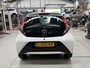Toyota Aygo 1.0 VVT-i 72pk 5D x-play | Apple carplay / Android auto | Camera | Airco | NAP | Rijklaar prijs!