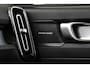 Volvo XC40 B4 (M-HYBRID) PLUS DARK -CAMERA|ADAP.CRUISE|VERW.VOORRUIT|TREKHAAK|HARMAN/KARDON|19"
