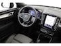 Volvo XC40 B4 (M-HYBRID) PLUS DARK -CAMERA|ADAP.CRUISE|VERW.VOORRUIT|TREKHAAK|HARMAN/KARDON|19"