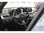 BMW X1 (f48) sDrive18i M-Sport | Stormbay | LED | Navigatie | Cruise | Climate | Sfeerverlichting | Camera | HUD