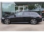 Mercedes-Benz CLA Shooting Brake 180 AMG-Line 136pk | Sfeer | Memory | Pano | Cruise | Camera | Keyless | Dodehoek