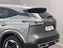 Nissan Qashqai 1.3 MHEV Xtronic N-Connecta / Fabrieksgarantie tot 03-2028 / Panoramadak / 1800kg Trekgewicht / Cold Pack / 360 Camera / Elektrische Achterklep / Head-up Display / Apple Carplay&Android Auto / Adaptieve Cruise Control / Keyless /
