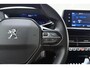 Peugeot 2008 1.2T Allure Pack | 130PK | Trekhaak | Stoelverwarming | Parkeercamera Achter | Apple Carplay & Android Auto | Keyless Start | Full LED | 17'' Lichtmetalen velgen | Climate Control
