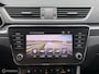 Skoda Superb Combi 1.8 TSI Sportline Kuipstoelen Navi Carplay Memory Alcantara