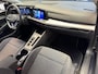 Volkswagen Golf VARIANT 1.0 eTSI LIFE BUSINESS ADAPTIVE CRUISE CONTROL CLIMATE CONTROL BLUETOOTH TELEFOON APPLE CARPLAY/ANDROID RIJSTROOKSENSOREN 16" LICHTMETALEN VELGEN PDC ZEER MOOI !!