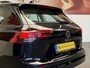 Volkswagen Golf VARIANT 1.0 eTSI LIFE BUSINESS ADAPTIVE CRUISE CONTROL CLIMATE CONTROL BLUETOOTH TELEFOON APPLE CARPLAY/ANDROID RIJSTROOKSENSOREN 16" LICHTMETALEN VELGEN PDC ZEER MOOI !!