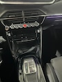 Peugeot 2008 GT, 130PK,Automaat,PDC,Camera V+A, Navigatie,17inch,