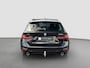 BMW 3-Serie Touring 330e xDrive | Laser | Trekhaak | Head Up | 360 | Sfeerverlichting | Dodehoek | 1e eigenaar