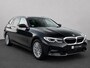 BMW 3-Serie Touring 330e xDrive | Laser | Trekhaak | Head Up | 360 | Sfeerverlichting | Dodehoek | 1e eigenaar
