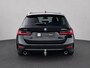 BMW 3-Serie Touring 330e xDrive | Laser | Trekhaak | Head Up | 360 | Sfeerverlichting | Dodehoek | 1e eigenaar
