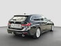 BMW 3-Serie Touring 330e xDrive | Laser | Trekhaak | Head Up | 360 | Sfeerverlichting | Dodehoek | 1e eigenaar