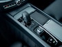 Volvo XC60 2.0 T8 Plug-in hybrid AWD Plus Dark | Pano | Trekhaak wegkl. | 360 Camera | Head Up | Harman/ Kardon | Prijs Rijklaar!!