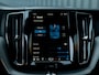 Volvo XC60 2.0 T8 Plug-in hybrid AWD Plus Dark | Pano | Trekhaak wegkl. | 360 Camera | Head Up | Harman/ Kardon | Prijs Rijklaar!!