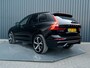 Volvo XC60 2.0 T8 Plug-in hybrid AWD Plus Dark | Pano | Trekhaak wegkl. | 360 Camera | Head Up | Harman/ Kardon | Prijs Rijklaar!!