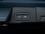 Volvo XC60 2.0 T8 Plug-in hybrid AWD Plus Dark | Pano | Trekhaak wegkl. | 360 Camera | Head Up | Harman/ Kardon | Prijs Rijklaar!!