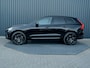 Volvo XC60 2.0 T6 Plug-in hybrid AWD Plus Black Edition | Pano | Trekhaak wegkl. | Facelift | 360 Camera | Head Up | Harman/ Kardon | Prijs Rijklaar!!
